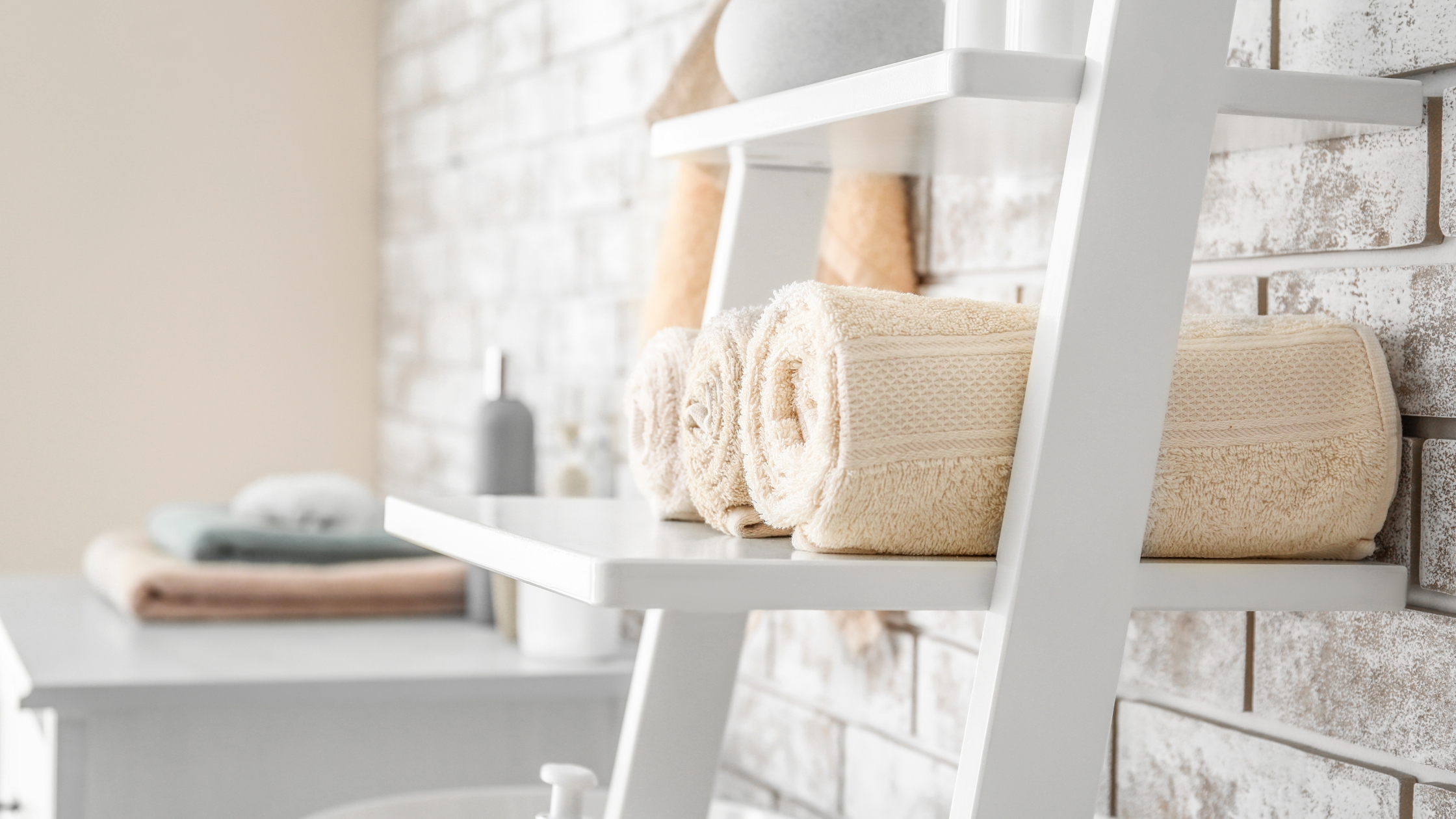 Clever Small Bathroom Remodel Ideas for Limited Space